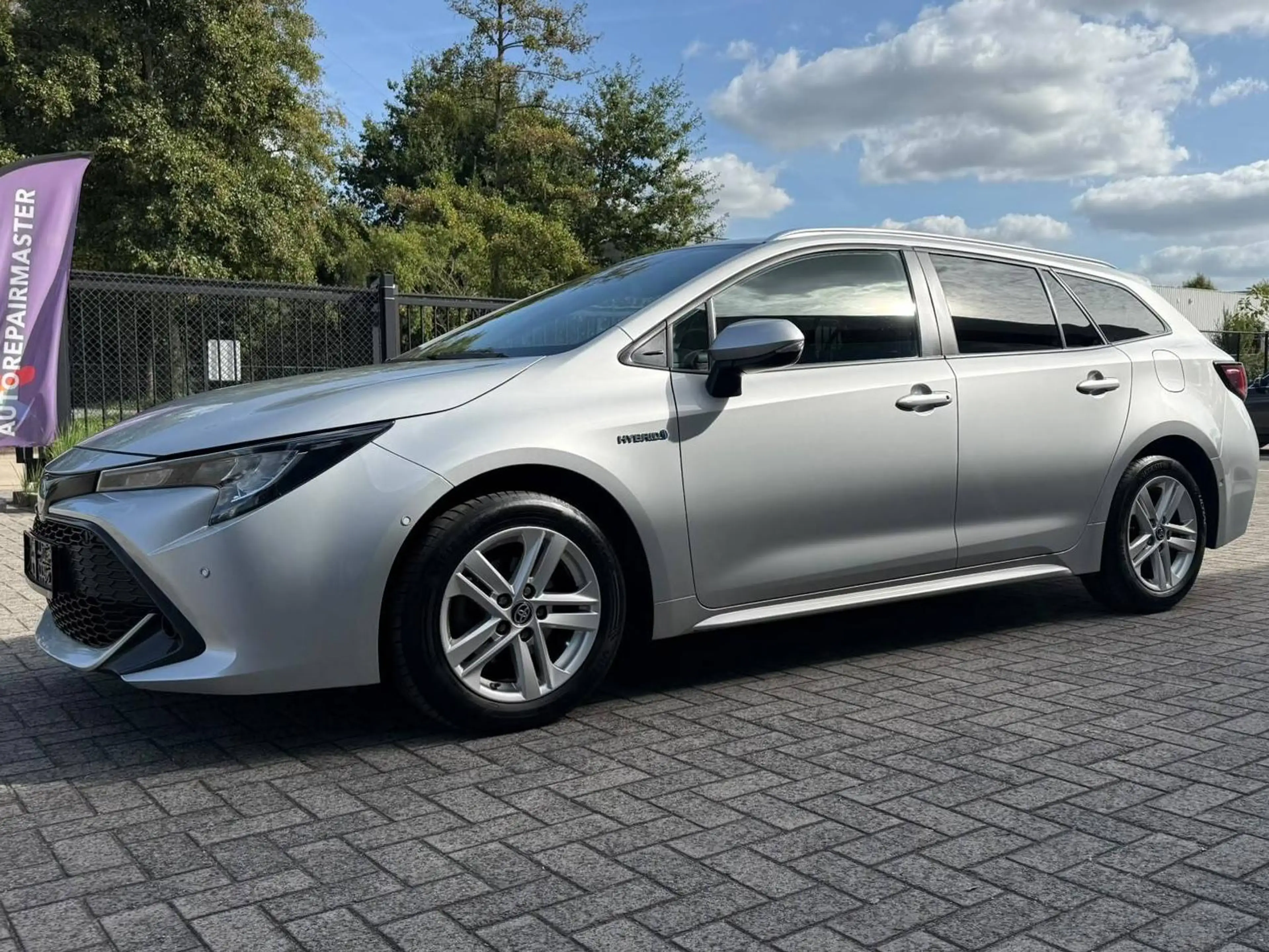 Toyota Corolla Corolla SW Hybrid 1.8 Dynamic GPF e-CVT — photo 4