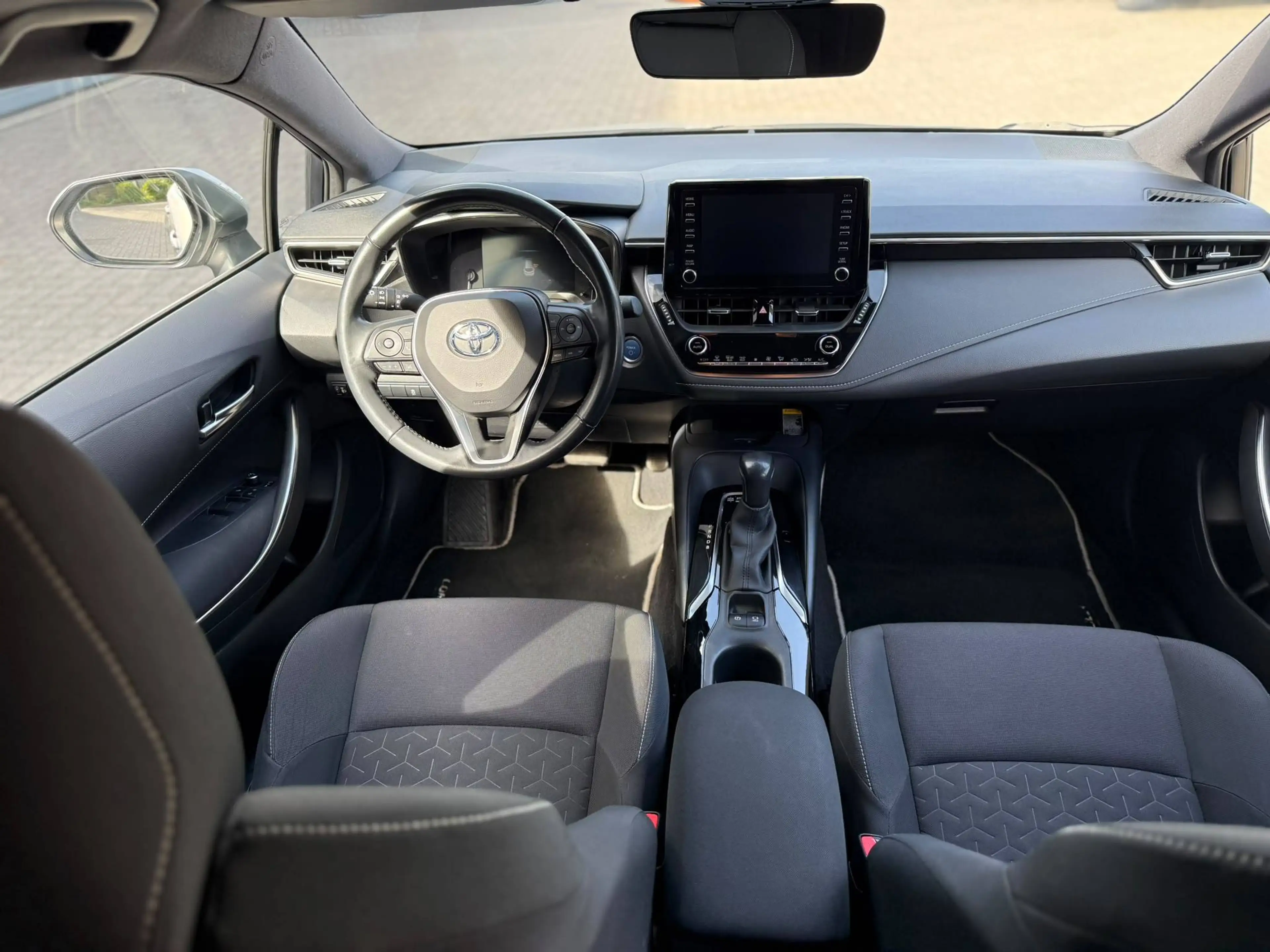 Toyota Corolla Corolla SW Hybrid 1.8 Dynamic GPF e-CVT — photo 15
