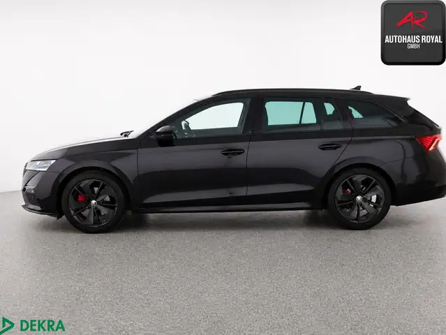 Skoda Octavia view 2