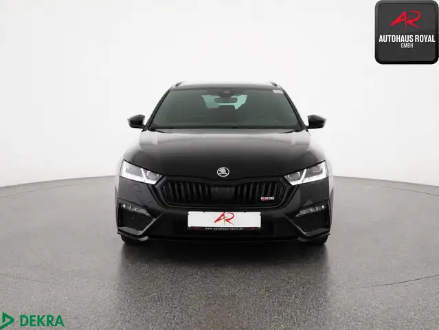 Skoda Octavia view 8