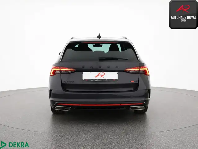 Skoda Octavia view 4