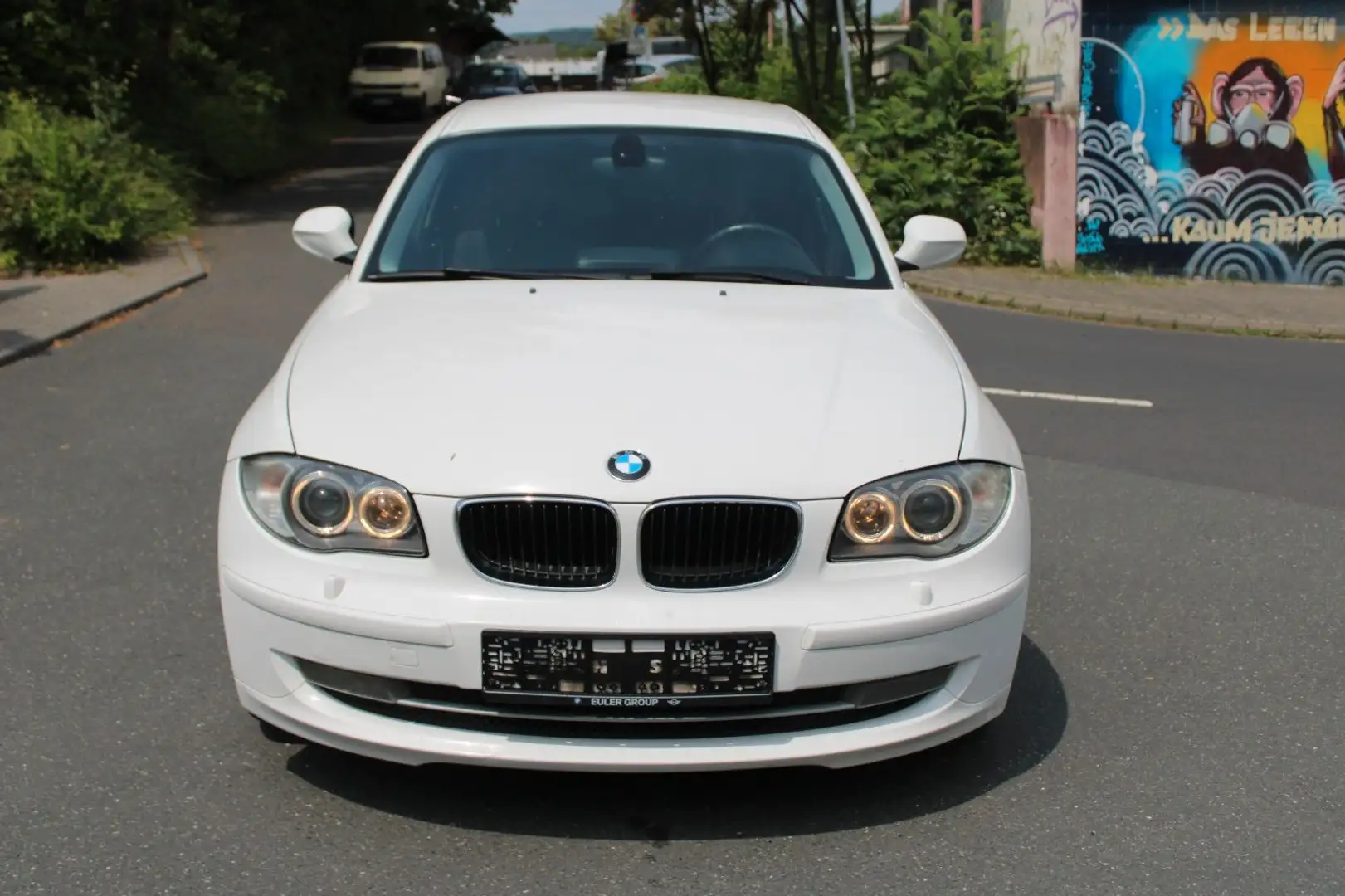 BMW 118 d 6 Gang Navi M Technik Sportsitze Alu Biały - 2