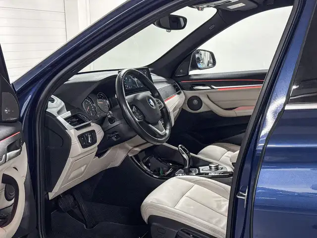 BMW X1 view 8