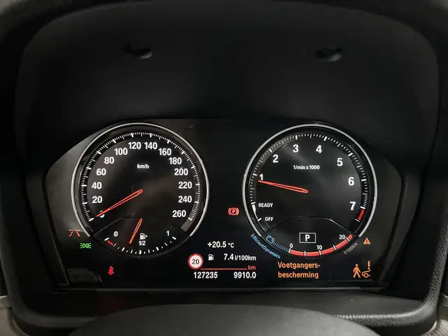 BMW X1 view 13