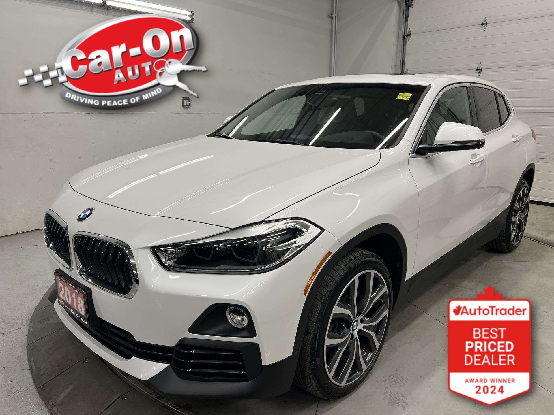 White 2018 BMW X2 xDrive28i AWD SUV / Crossover All-Wheel Drive Automatic