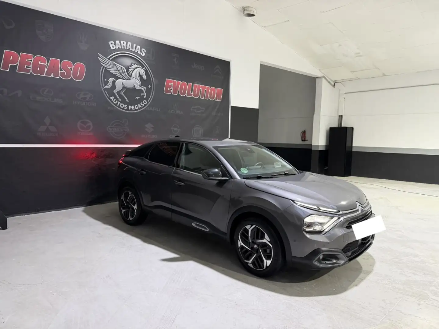 Citroen C4 1.5 BlueHDI S&S Feel Pack EAT8 130 Gris - 1