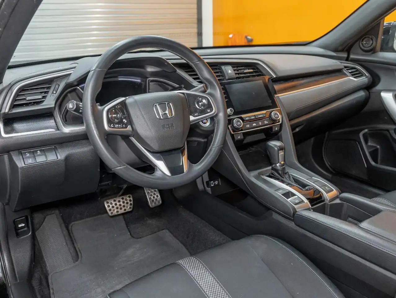 Honda Civic photo Honda Civic