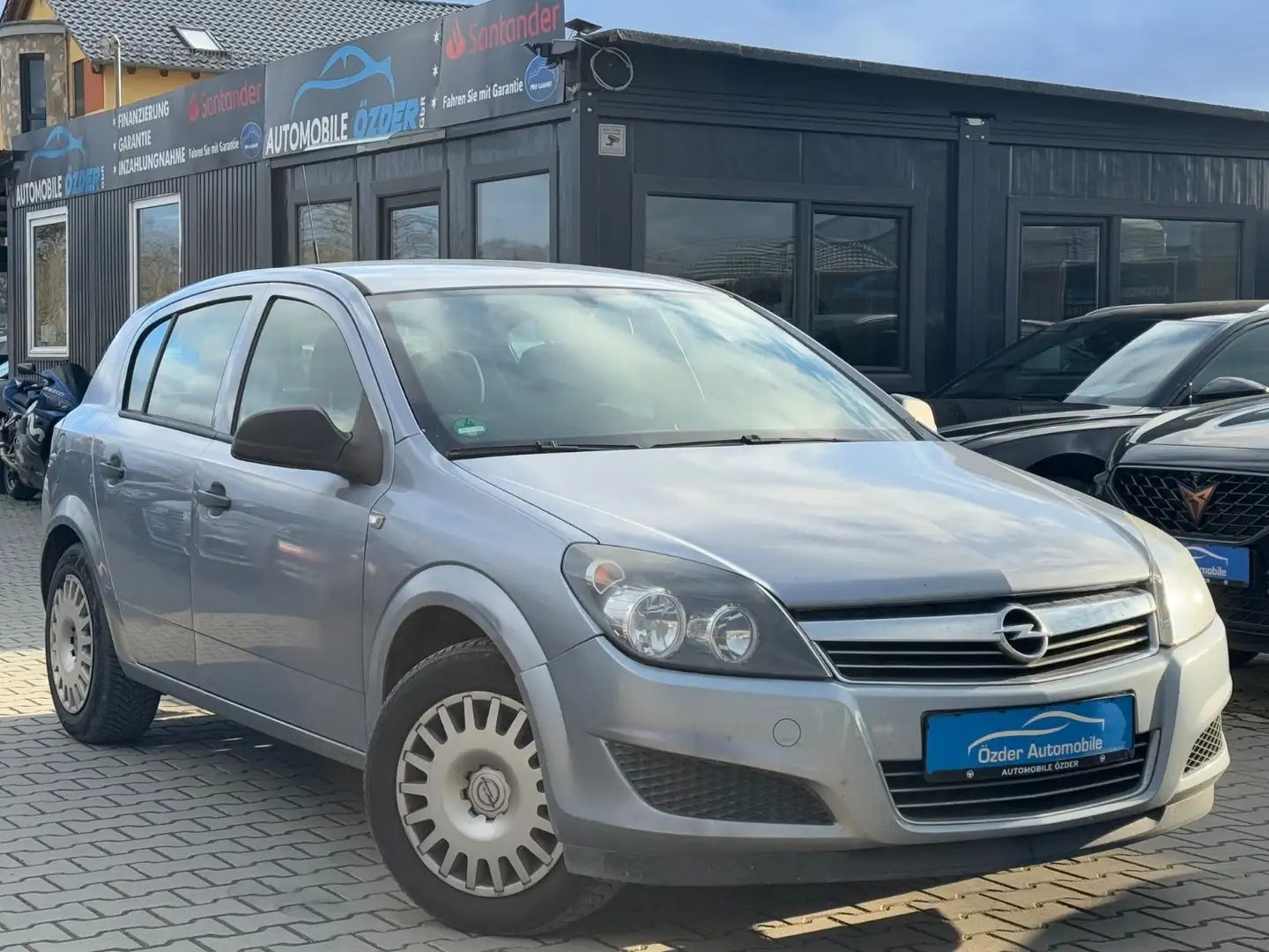 Opel Astra H Lim. Selection "110 Jahre"+TÜV 08/2027+ Silber - 1