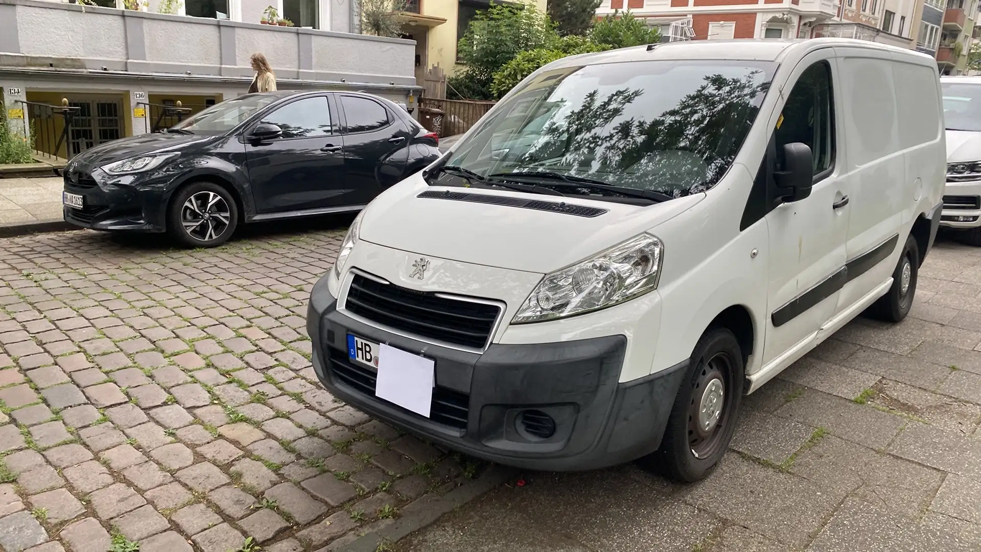 Peugeot Expert L2H1 - 2
