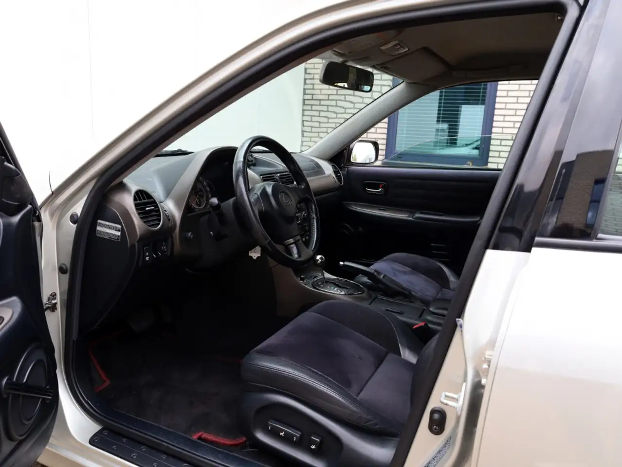Lexus IS 200 Executive | Clima | Leder/Alcantara | Youngtimer, foto 3