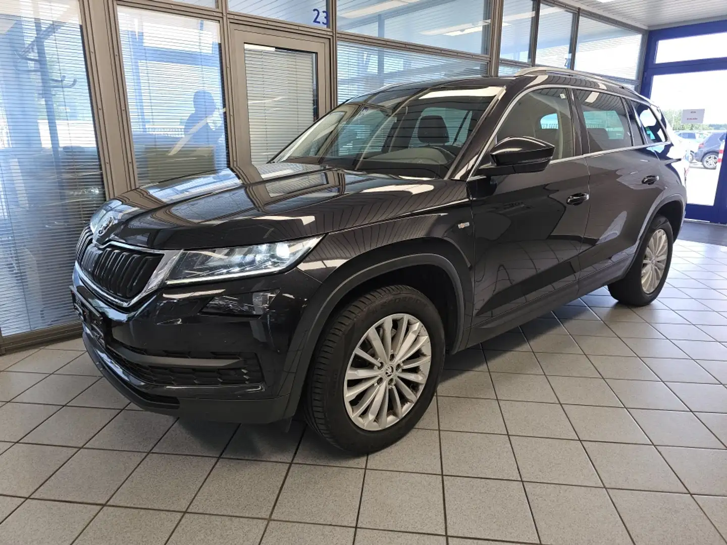 Skoda Kodiaq Ambition Allrad,AHK,Navi,LederLED,Kamera Schwarz - 2