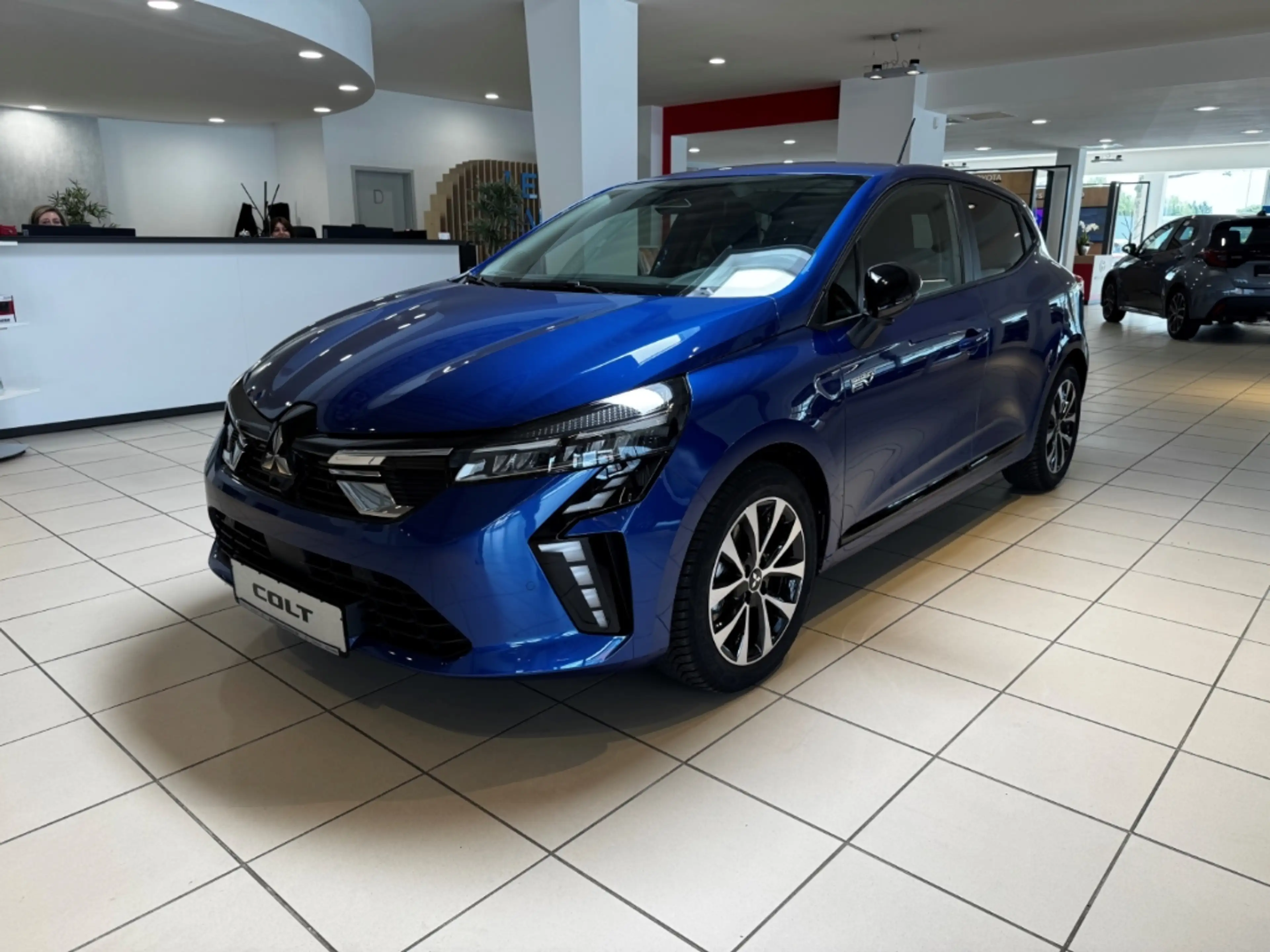 Mitsubishi Colt Plus Hybrid
