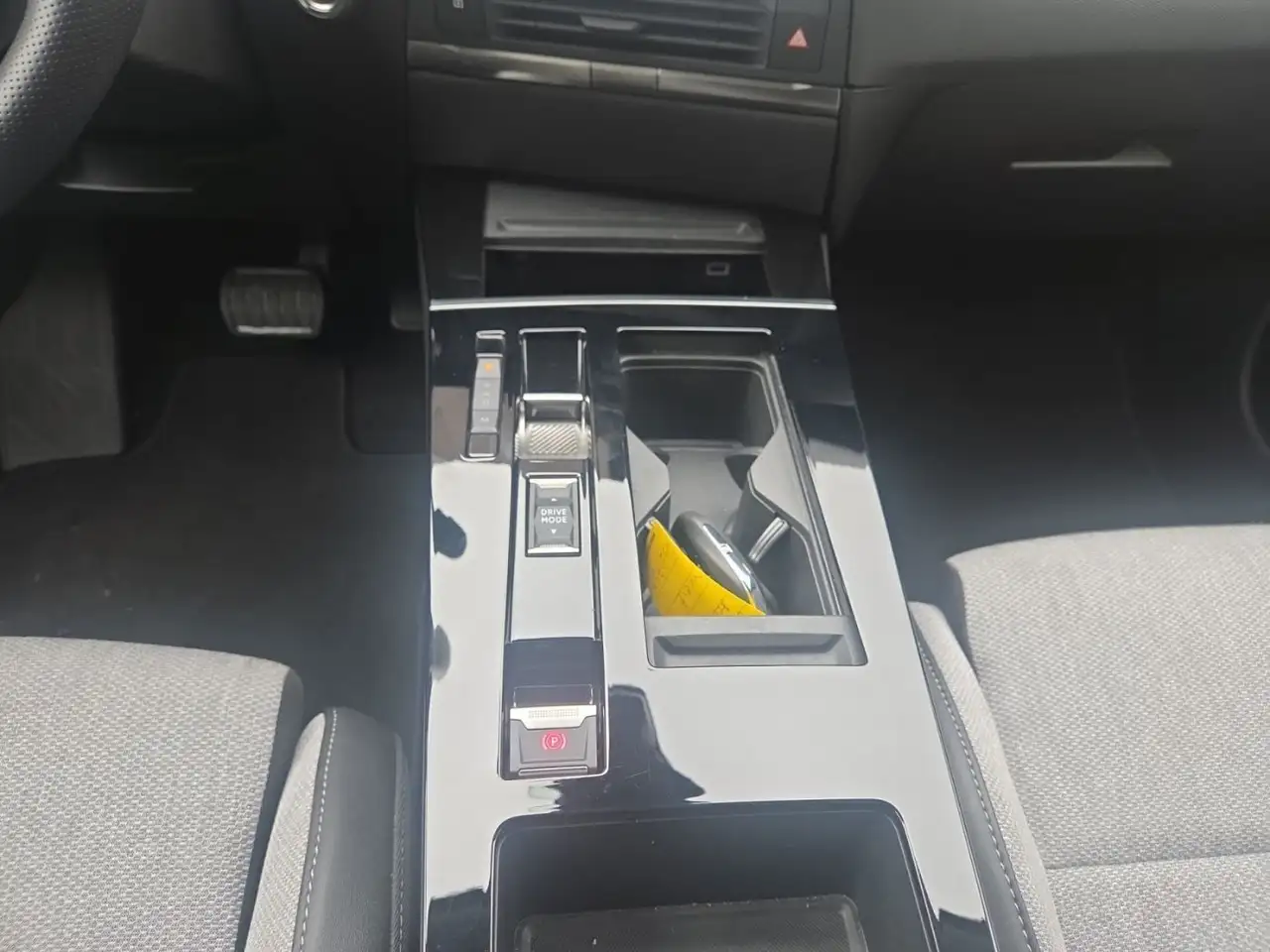 Opel Astra L 1.2 Turbo Elegance AUT+Kamera+Navi+LM 12