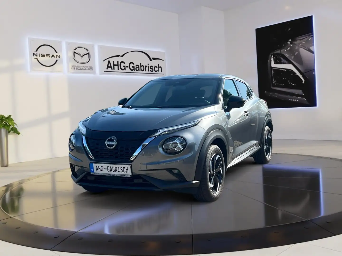 Nissan Juke Hybrid N-Connecta, Winter-Paket, Navi Gris - 1