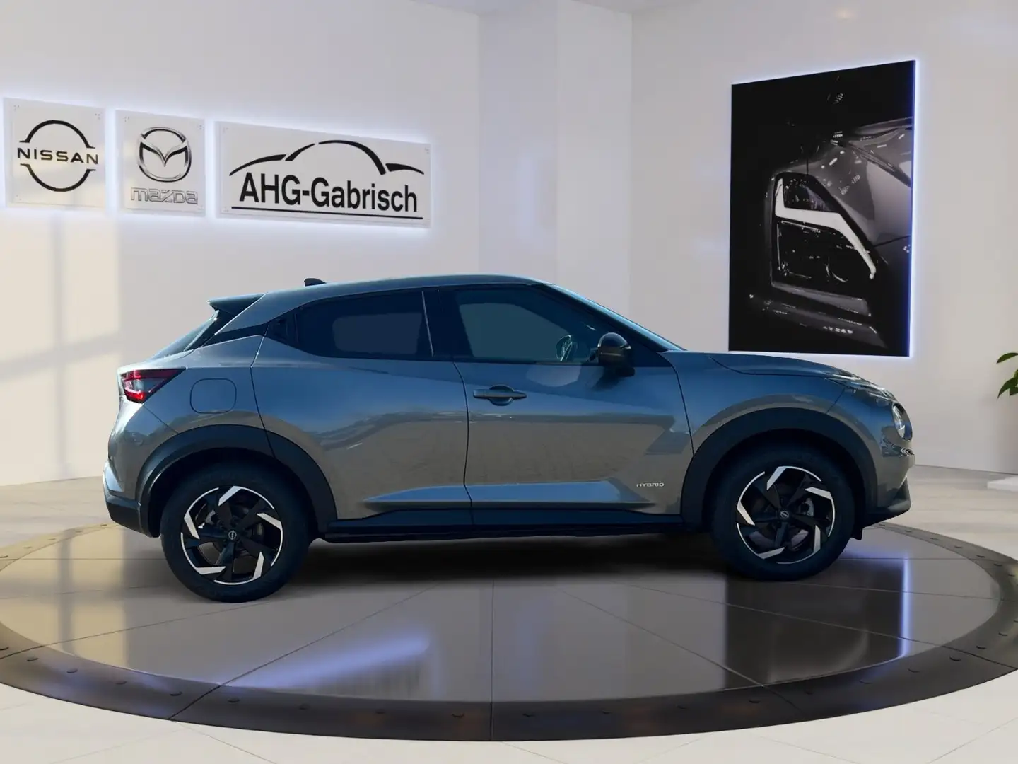 Nissan Juke Hybrid N-Connecta, Winter-Paket, Navi Gris - 2