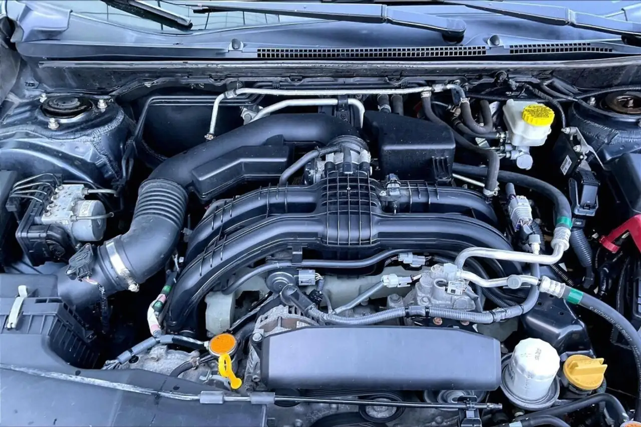 Subaru Impreza снимка Subaru Impreza