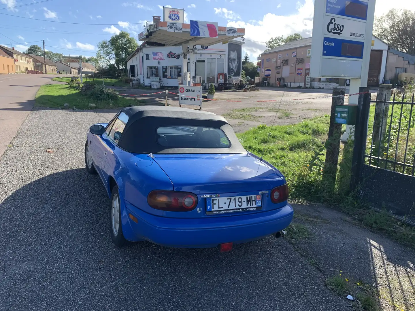 Mazda MX-5 MX5 Cabriolet 1.6i Hard Top Bleu - 2