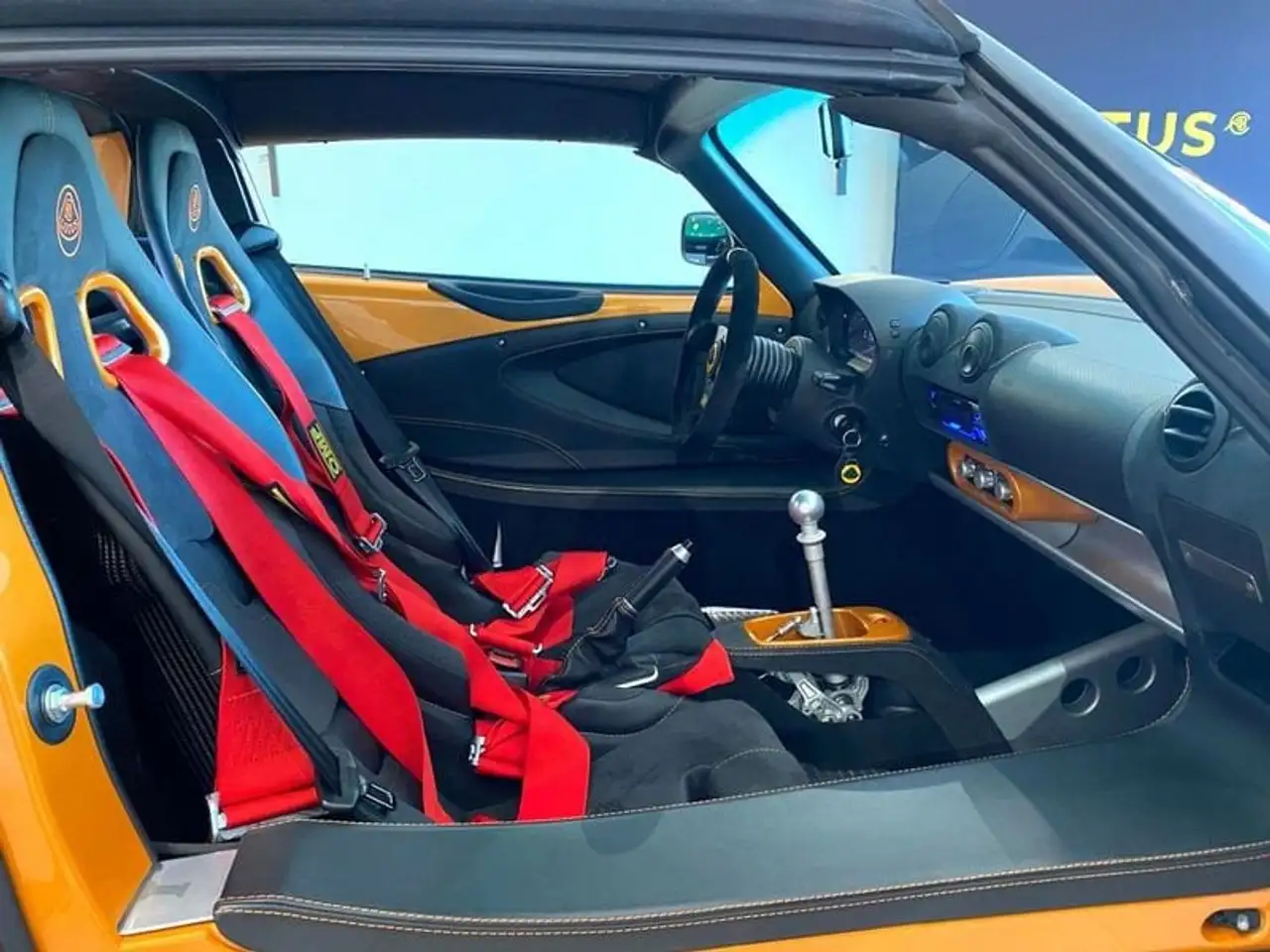 Lotus Elise 2021 — фото 12