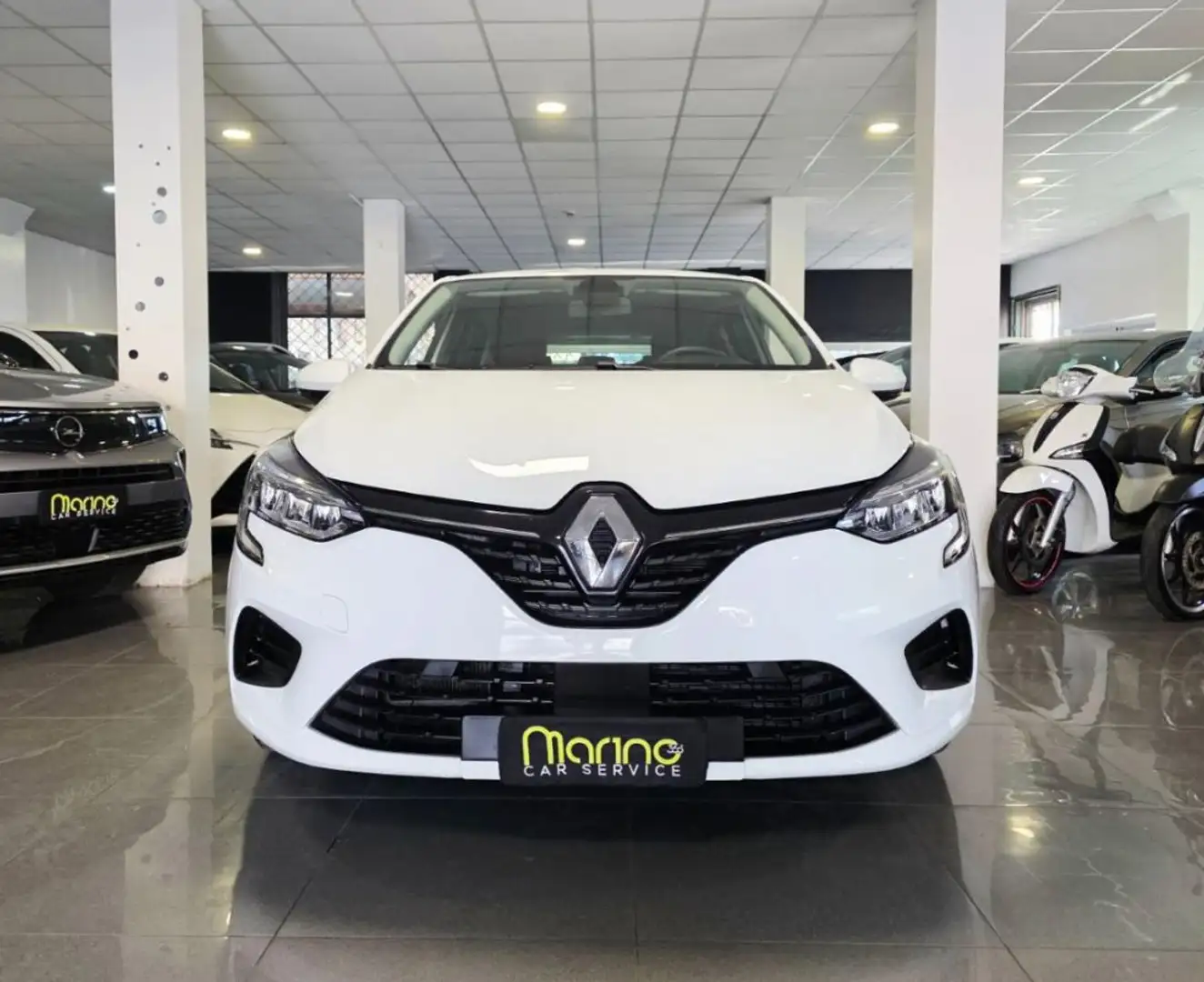Renault Clio BLUE DCI 8V 85 CV 5p. TECH Bianco - 1