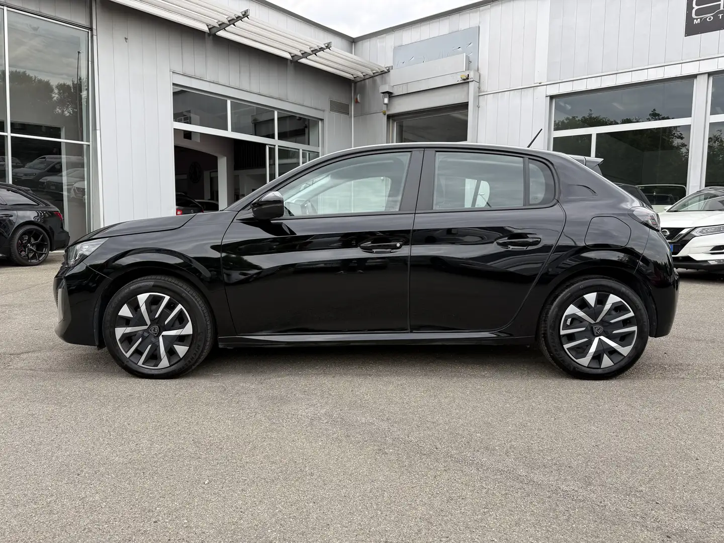 Peugeot 208 208 1.2 puretech Zwart - 2