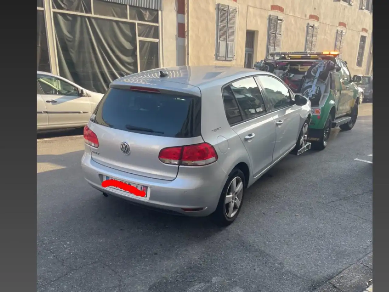 Volkswagen Golf Standard Model
