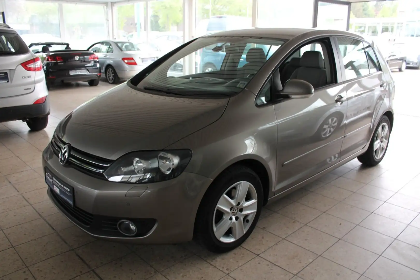 Volkswagen Golf Plus Braun - 1