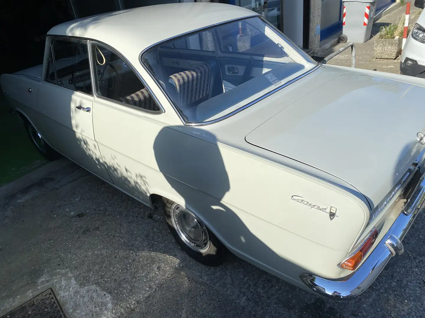 Opel Kadett Lusso - 2