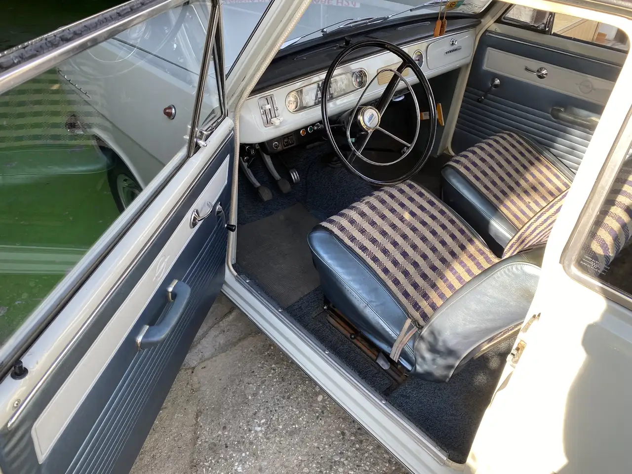 Opel Kadett Lusso, foto 5