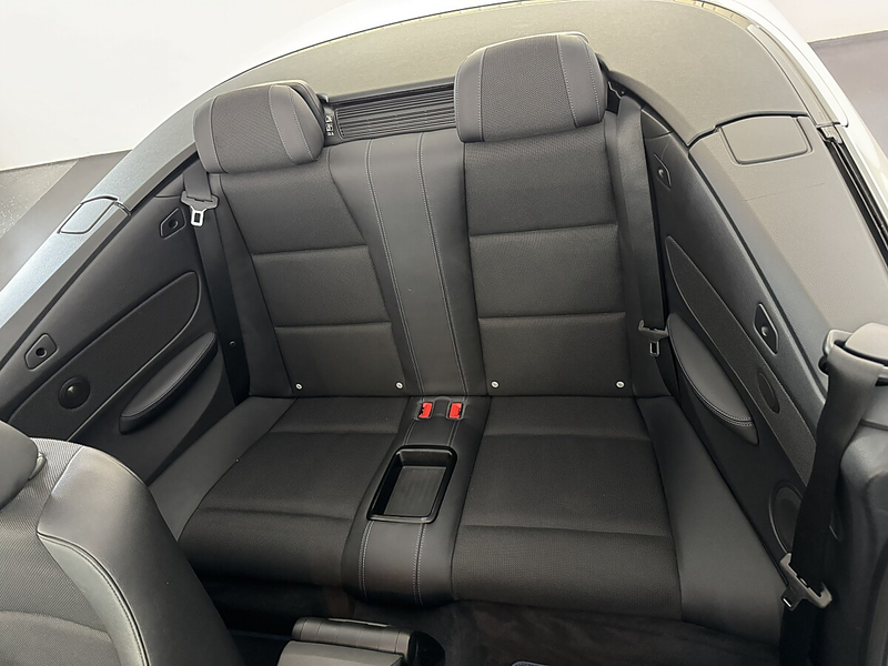BMW 120 d Cabrio Sport M-Paket*XENON*Teilleder*Tempomat... — photo 13