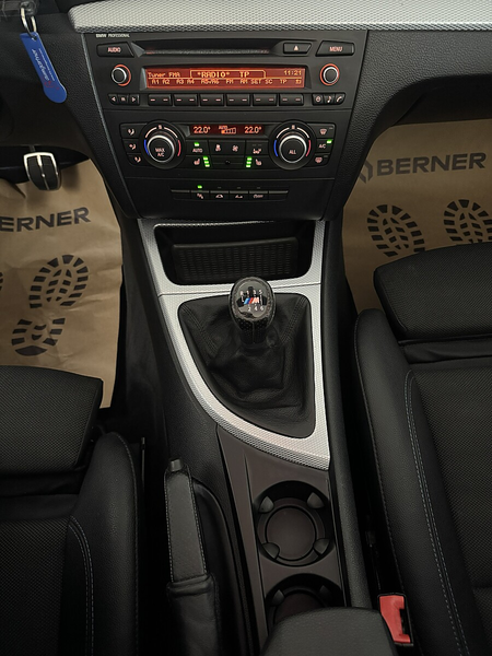 BMW 120 d Cabrio Sport M-Paket*XENON*Teilleder*Tempomat... — photo 23