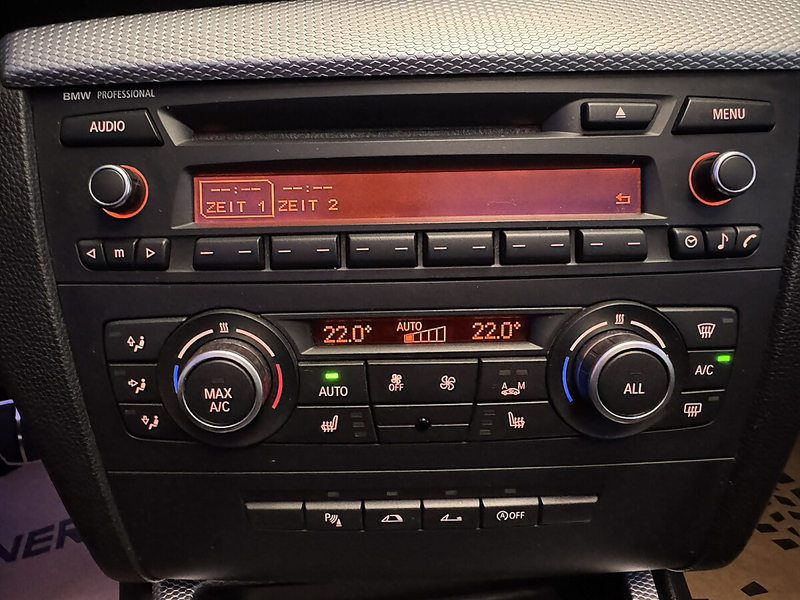 BMW 120 d Cabrio Sport M-Paket*XENON*Teilleder*Tempomat... — photo 21