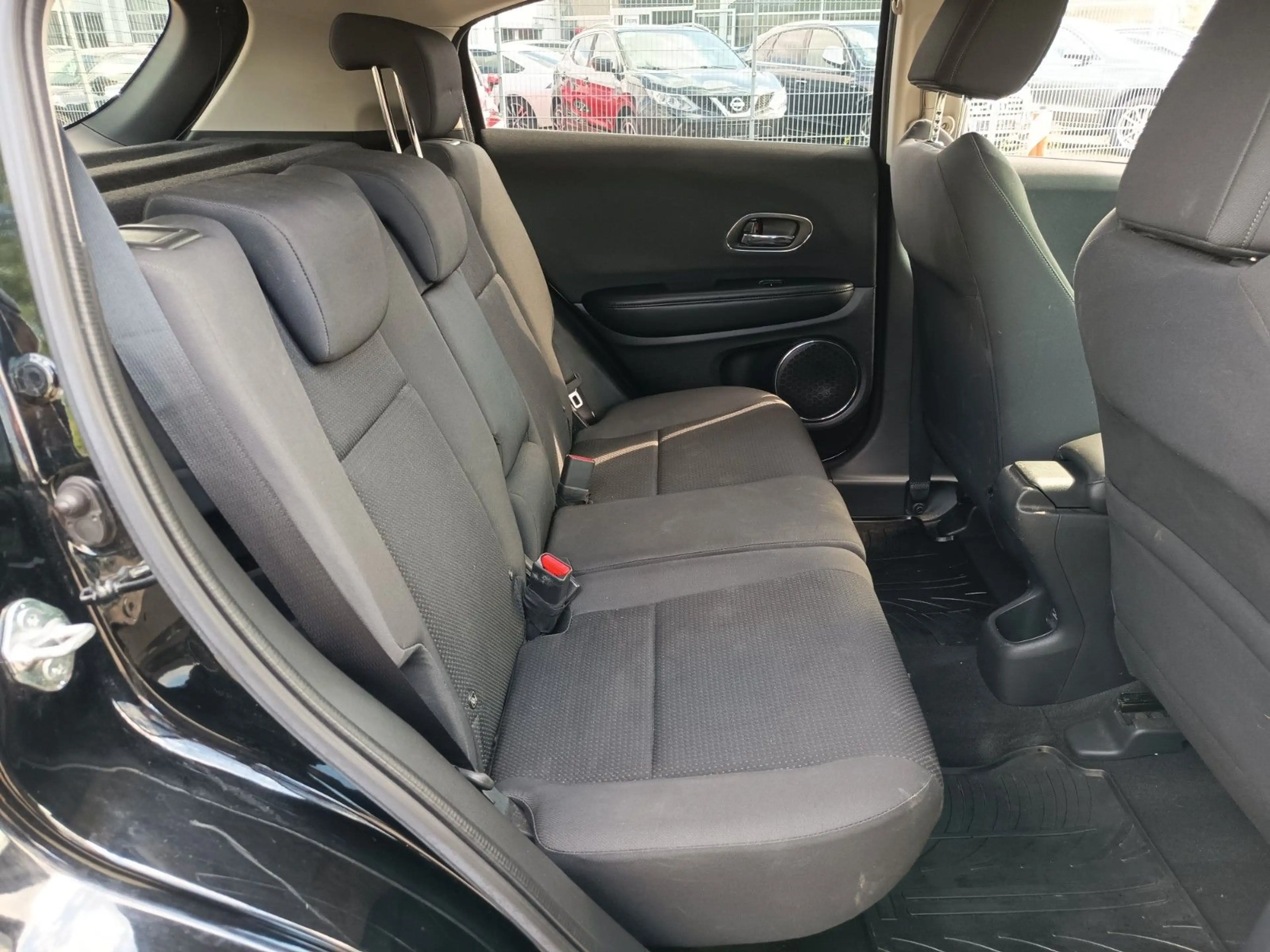 Honda HR-V Elegance — photo 13