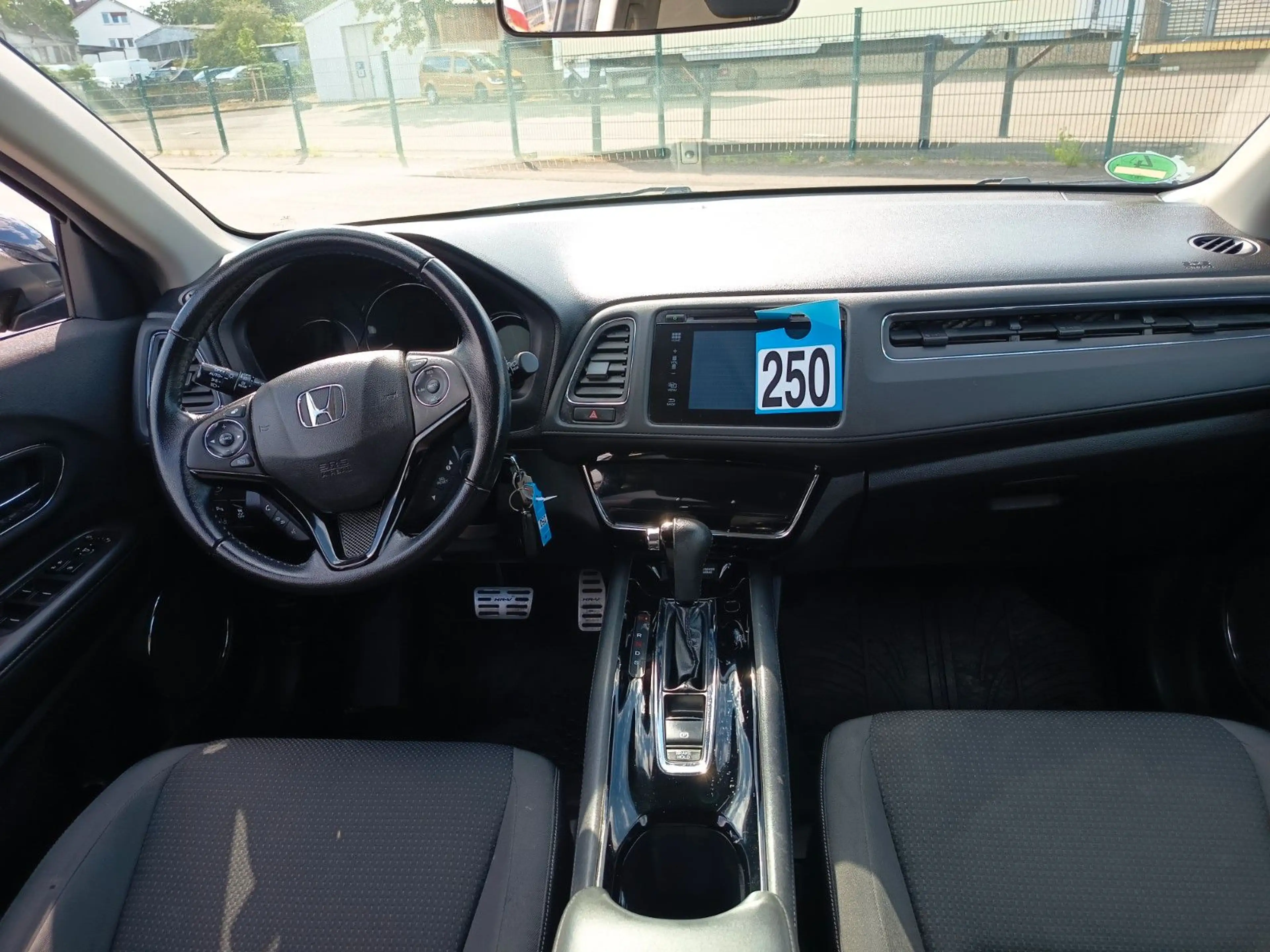 Honda HR-V Elegance — photo 9