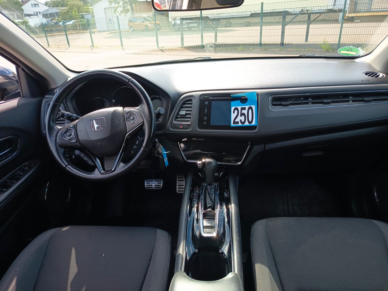 Honda HR-V Elegance — photo 9