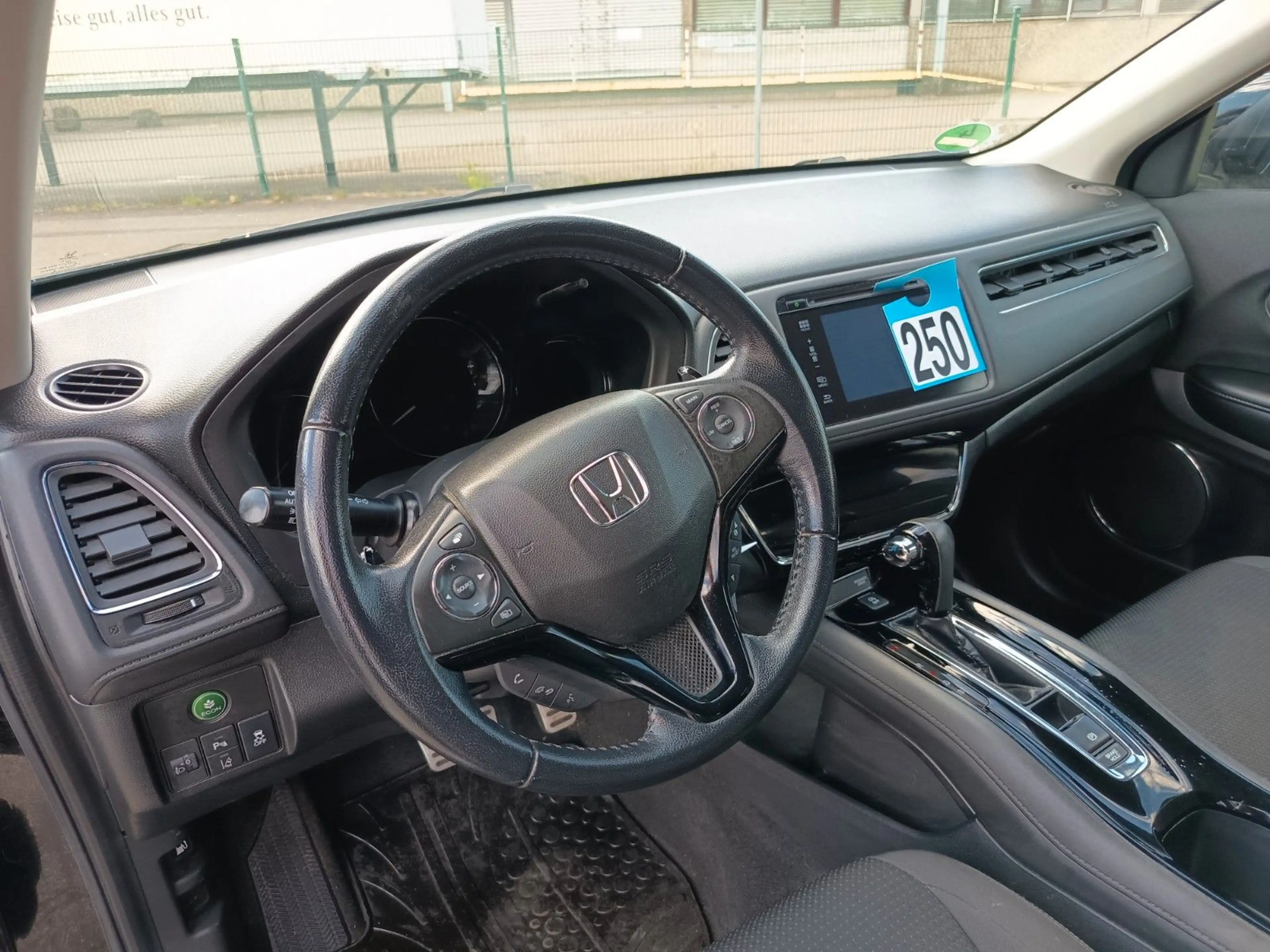 Honda HR-V Elegance — photo 15