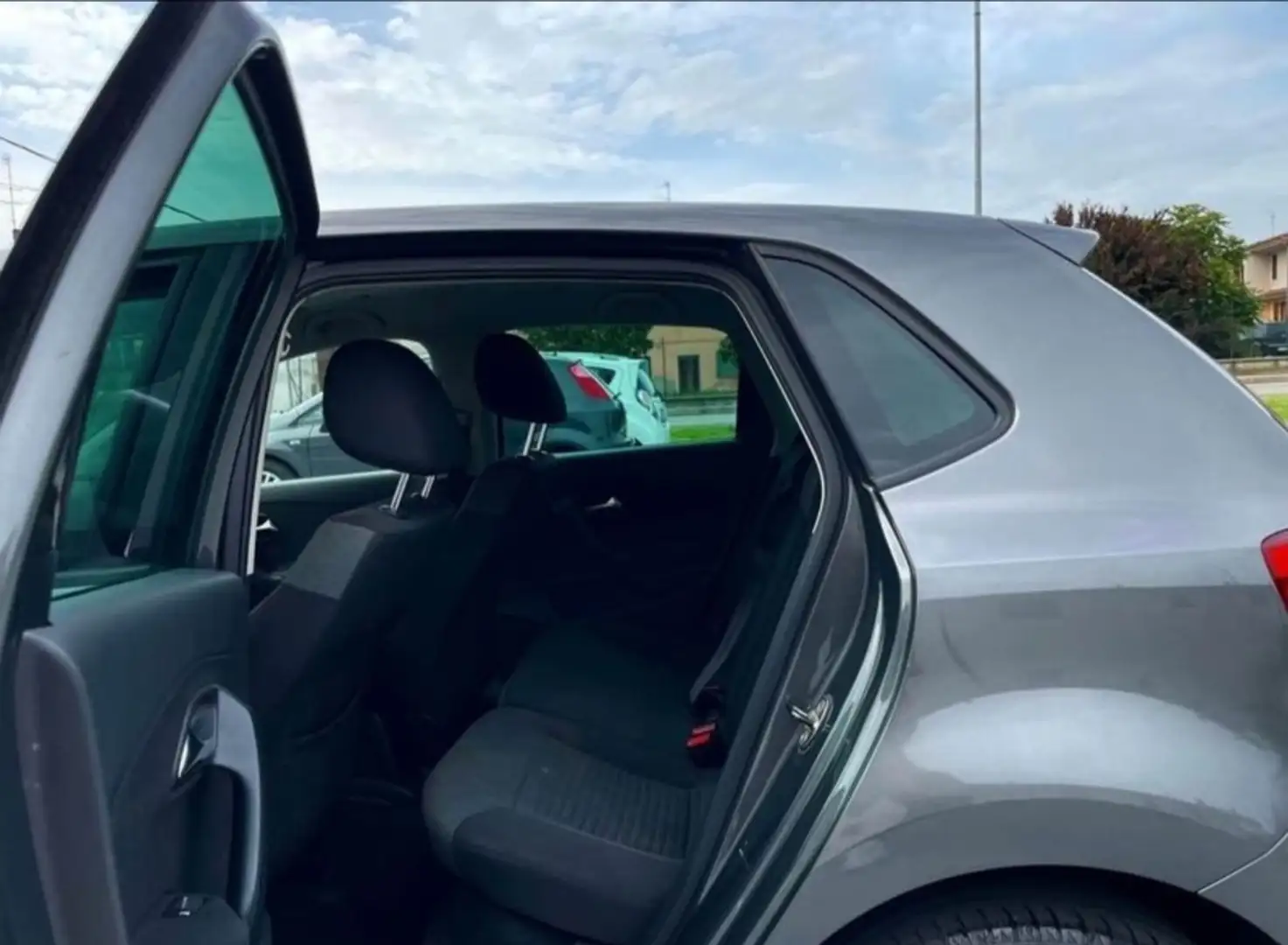 Volkswagen Polo 5p 1.2 tdi Comfortline - 2