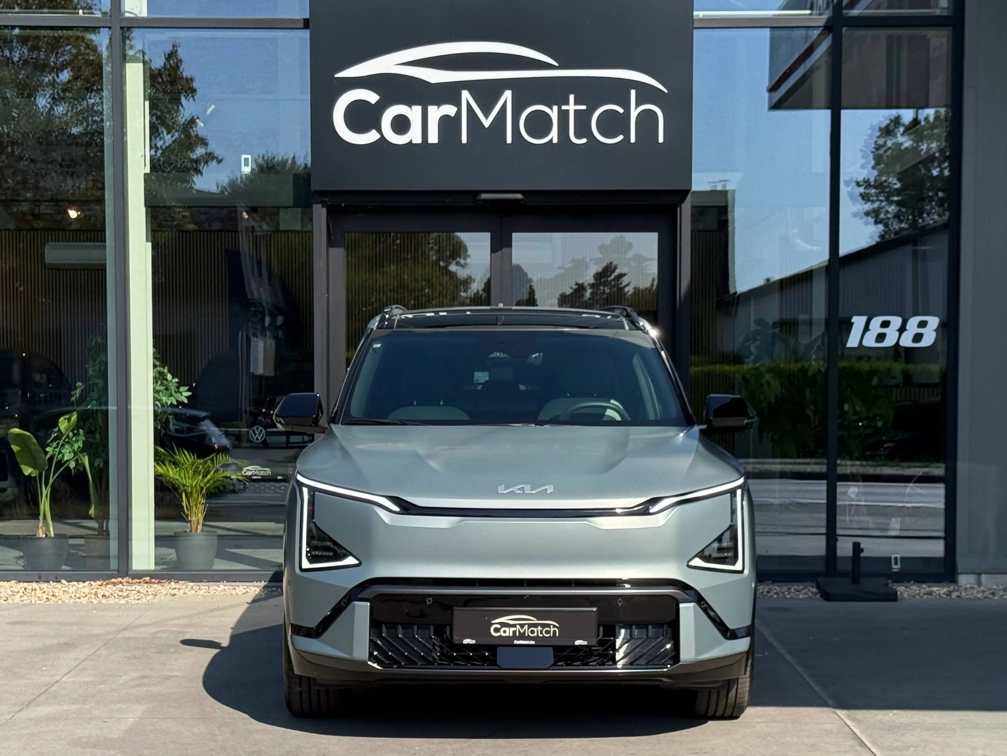 Kia EV5 GT Line Launch Edition - PANO | VENTI | HUD | 360° | H&K — photo 2