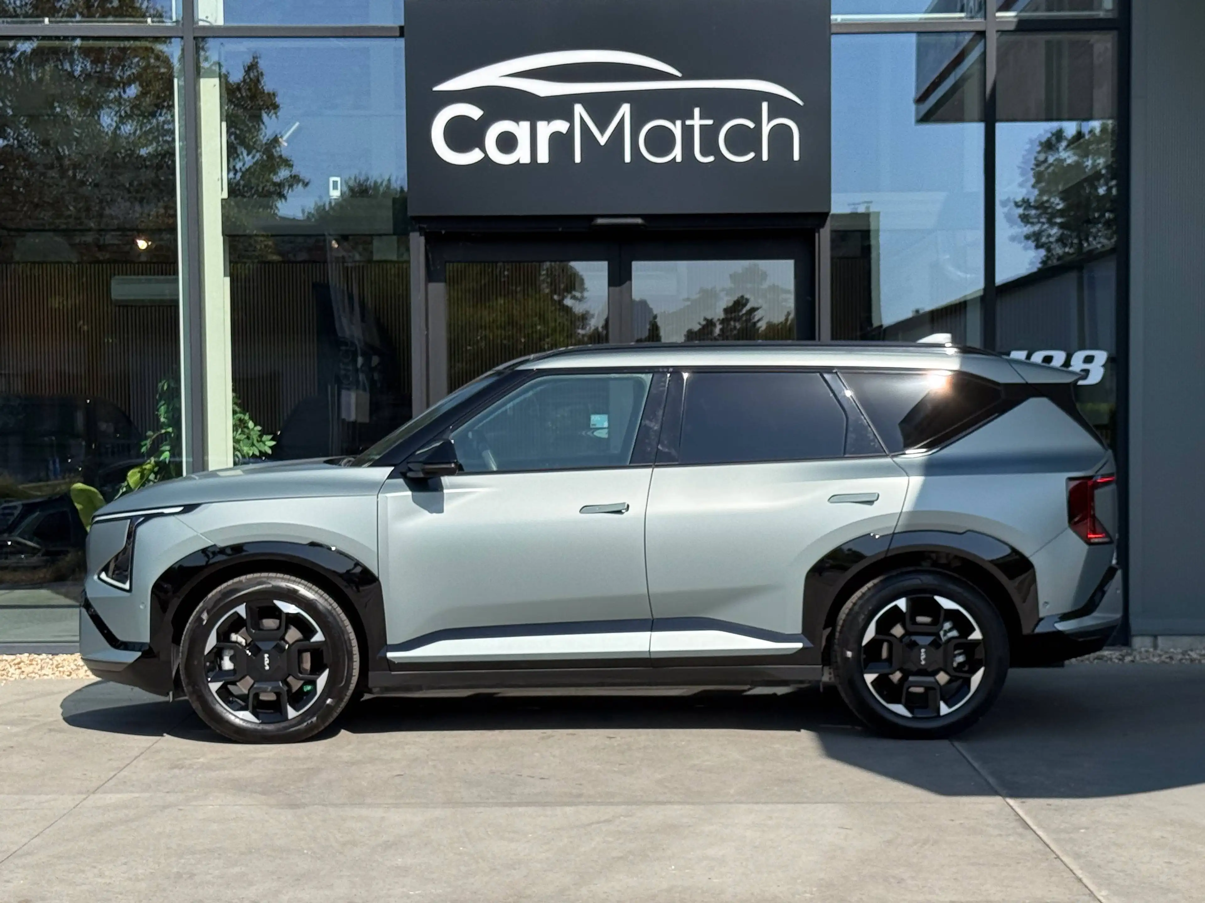 Kia EV5 GT Line Launch Edition - PANO | VENTI | HUD | 360° | H&K — photo 8