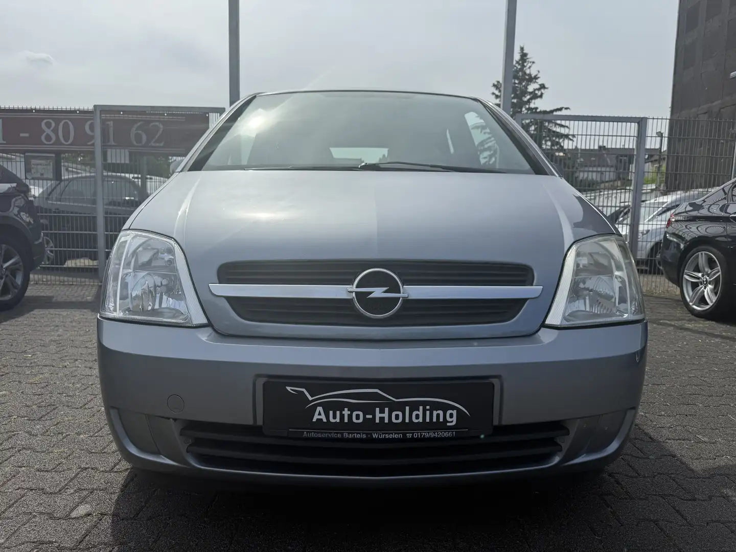 Opel Meriva 1.6 16V Easytronic Automatik Edition*Klima*Tüv Ne Grijs - 2