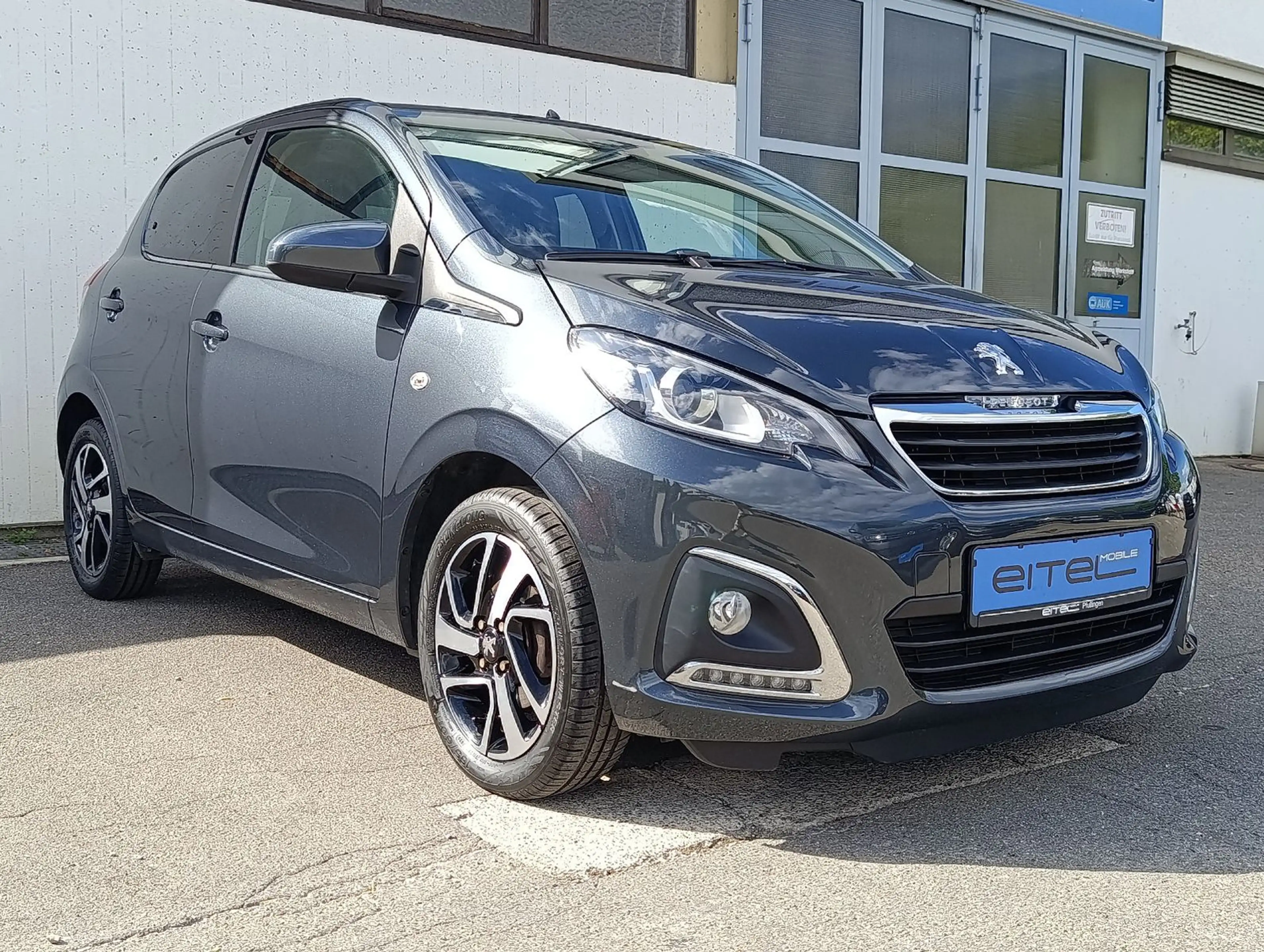 Peugeot 108 Allure Automatik SHZ Klima Car/Play — photo 2