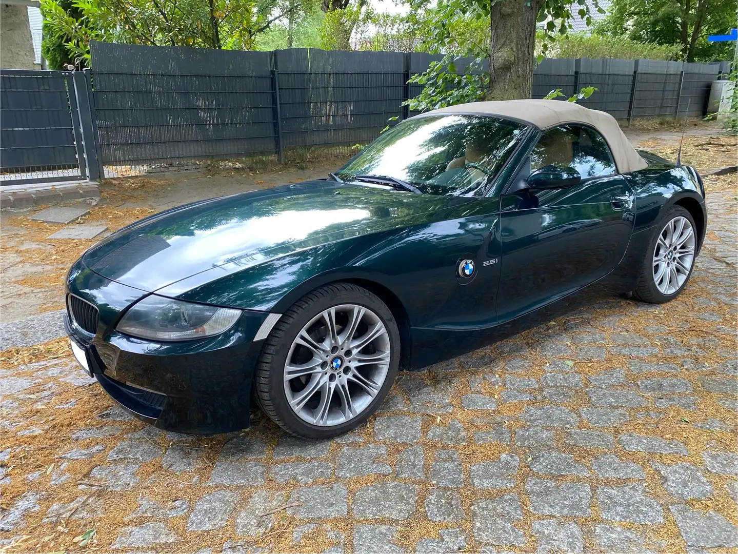 BMW Z4 Z4 roadster 2.5i Individual Vollleder mit Hardtop Green - 1