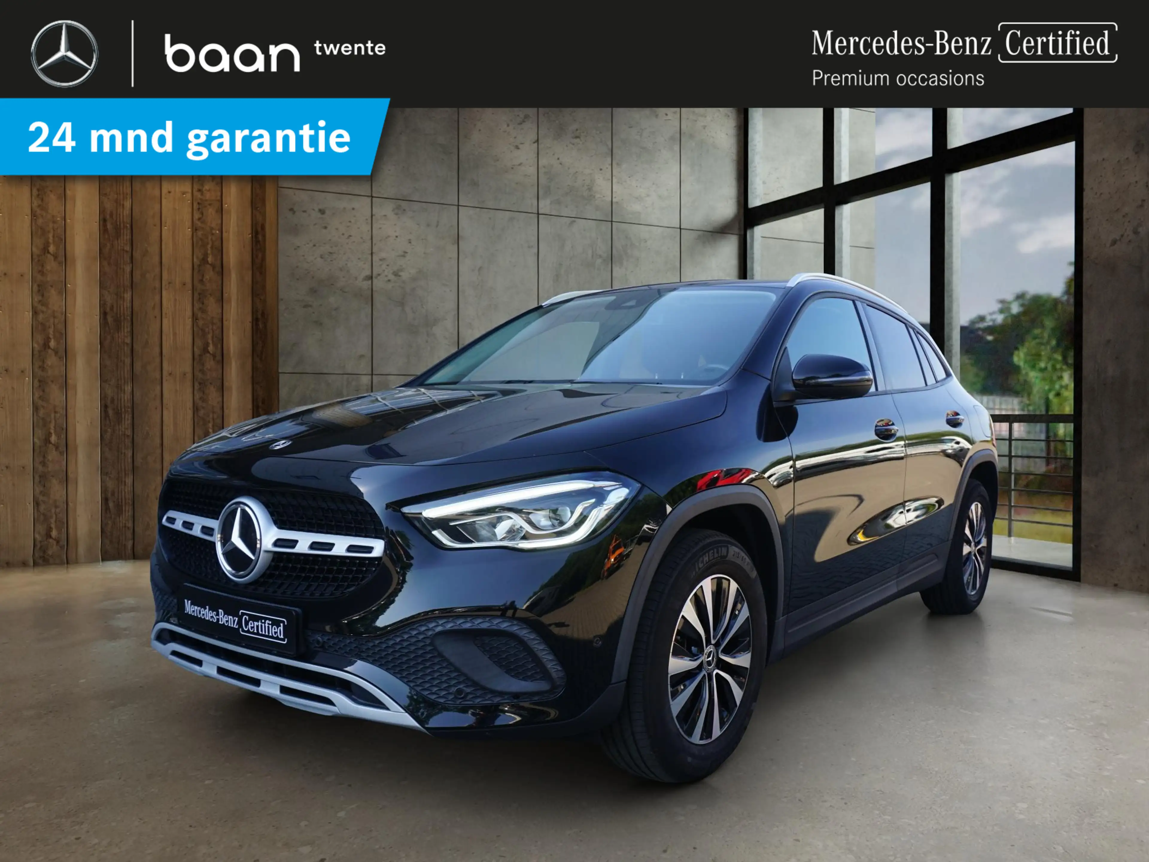 Mercedes-Benz GLA 200 Business Solution Trekhaak | Dodehoek assistent |