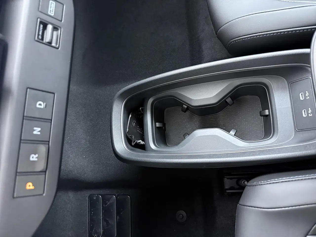 Nissan Leaf 2026 — фото 12
