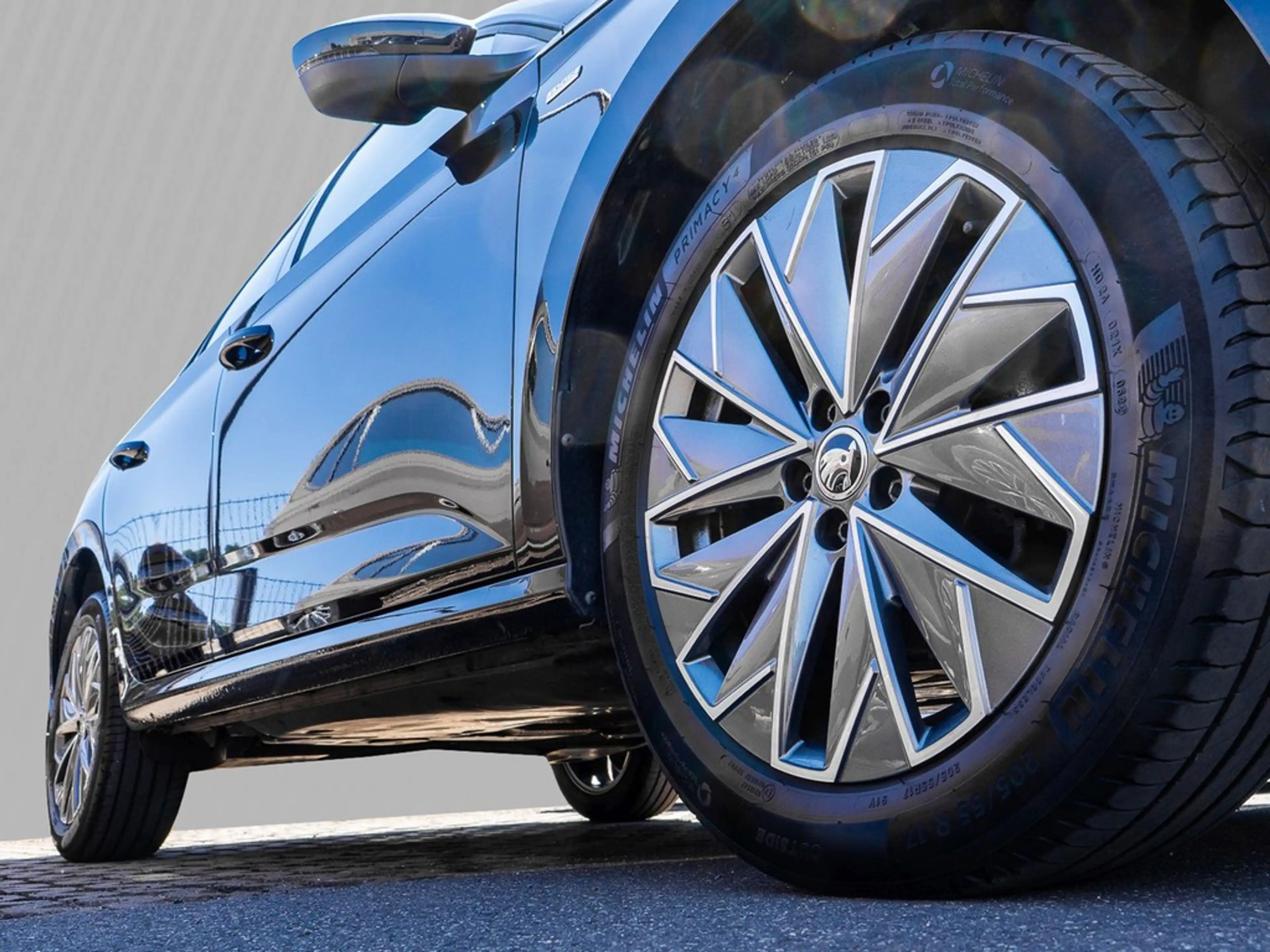 Skoda Kamiq 1.5 TSI Tour LED, SmartLink — photo 6