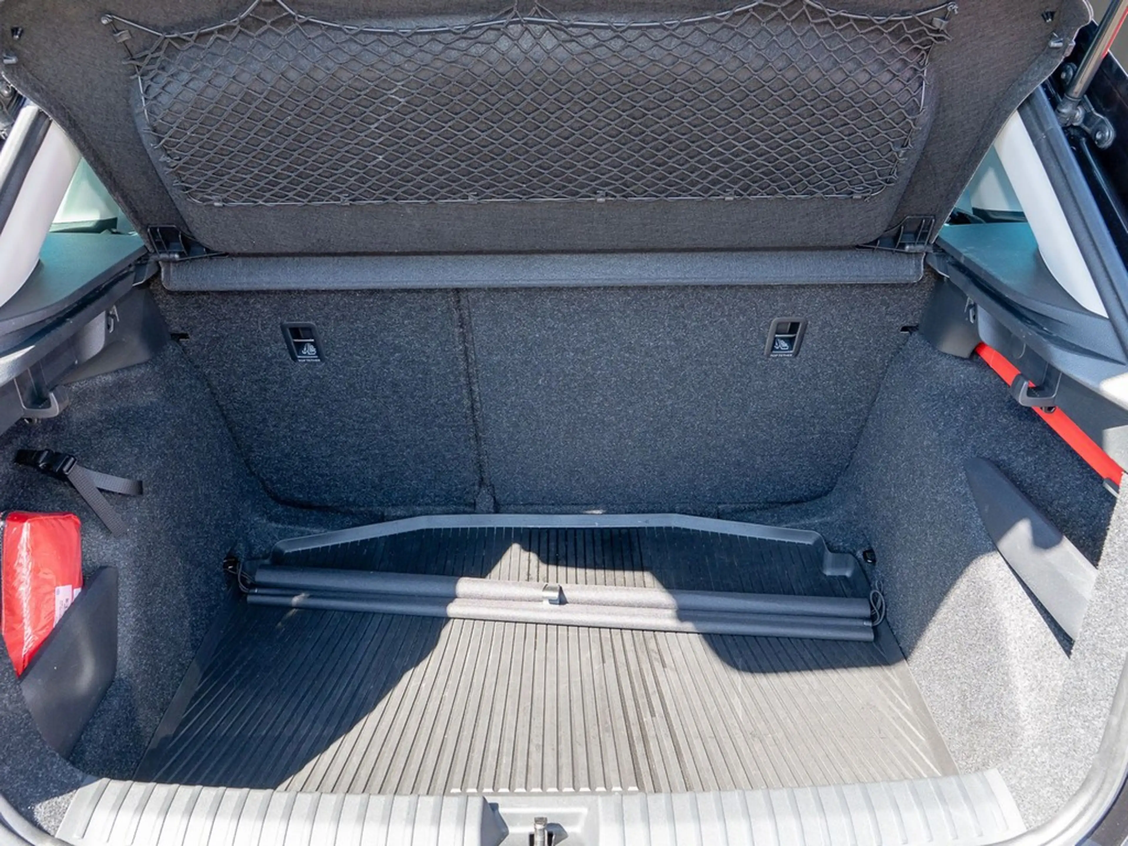 Skoda Kamiq 1.5 TSI Tour LED, SmartLink — photo 7
