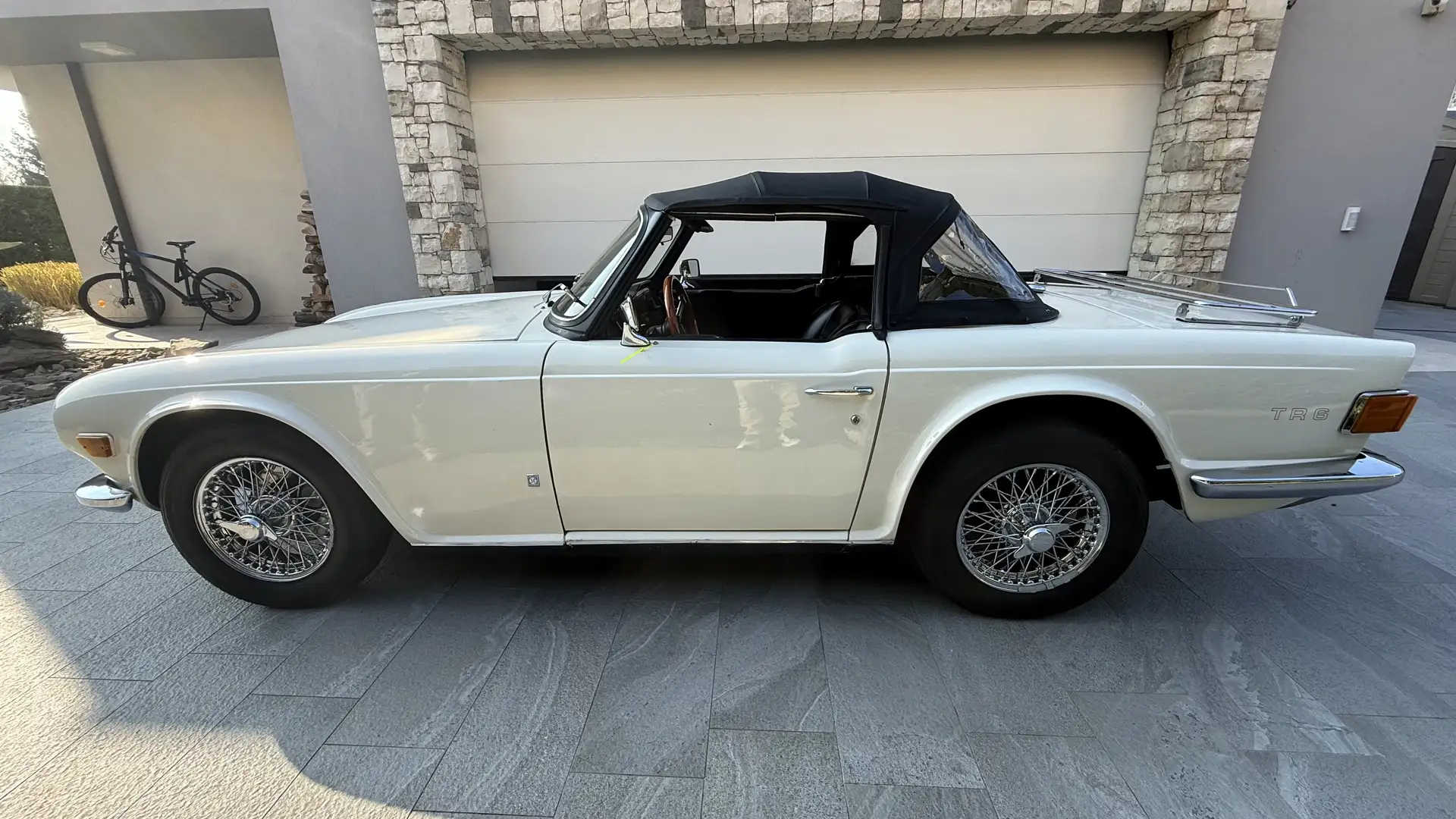Triumph TR6 iniezione - 1