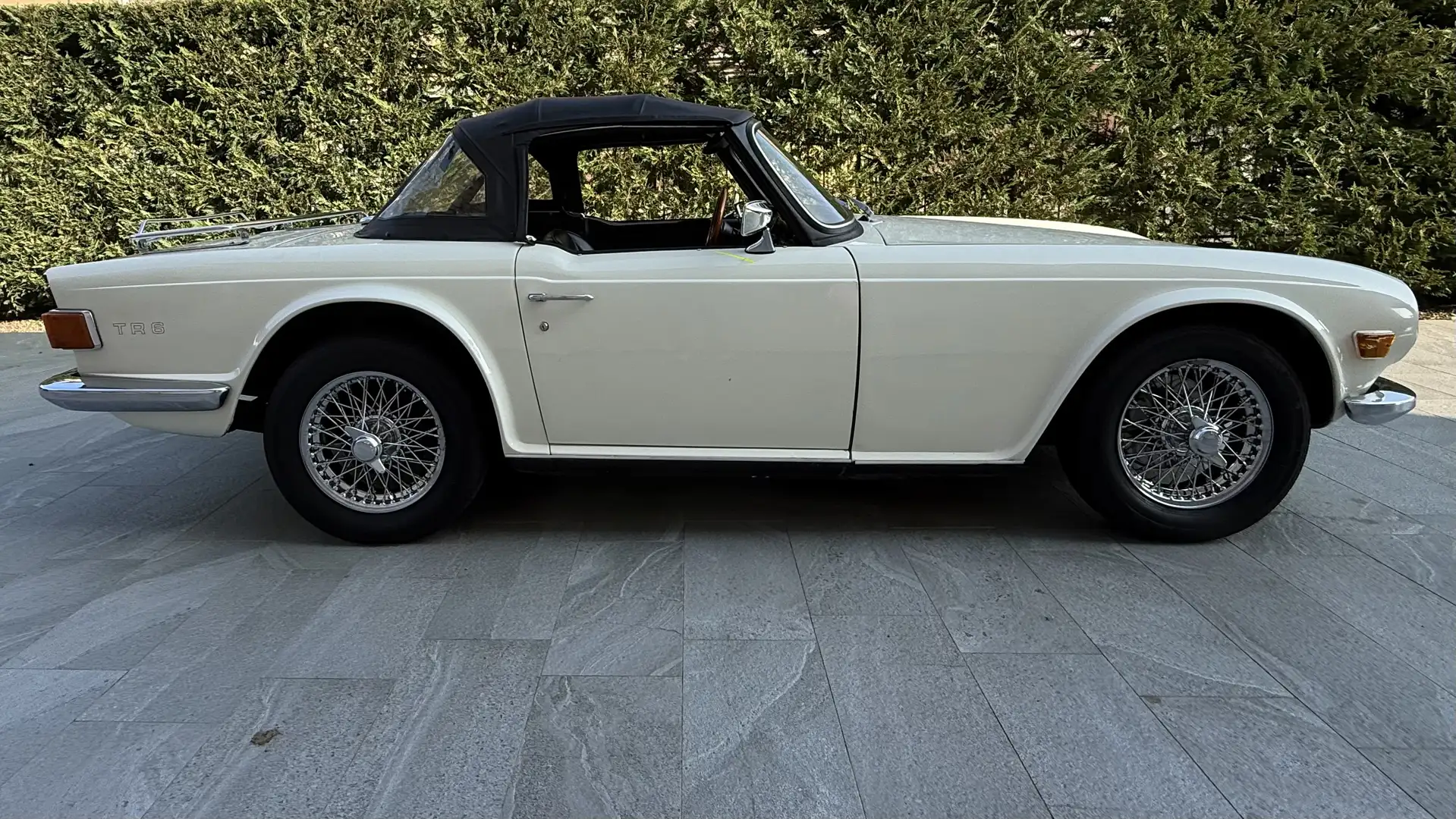 Triumph TR6 iniezione - 2