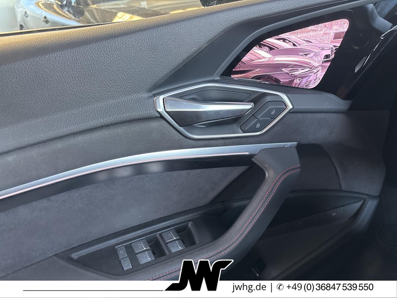 Audi Q8 e-tron Q8 Sportback 55 S-Line ACC/MATRIX/PANO/360°KAM — photo 10
