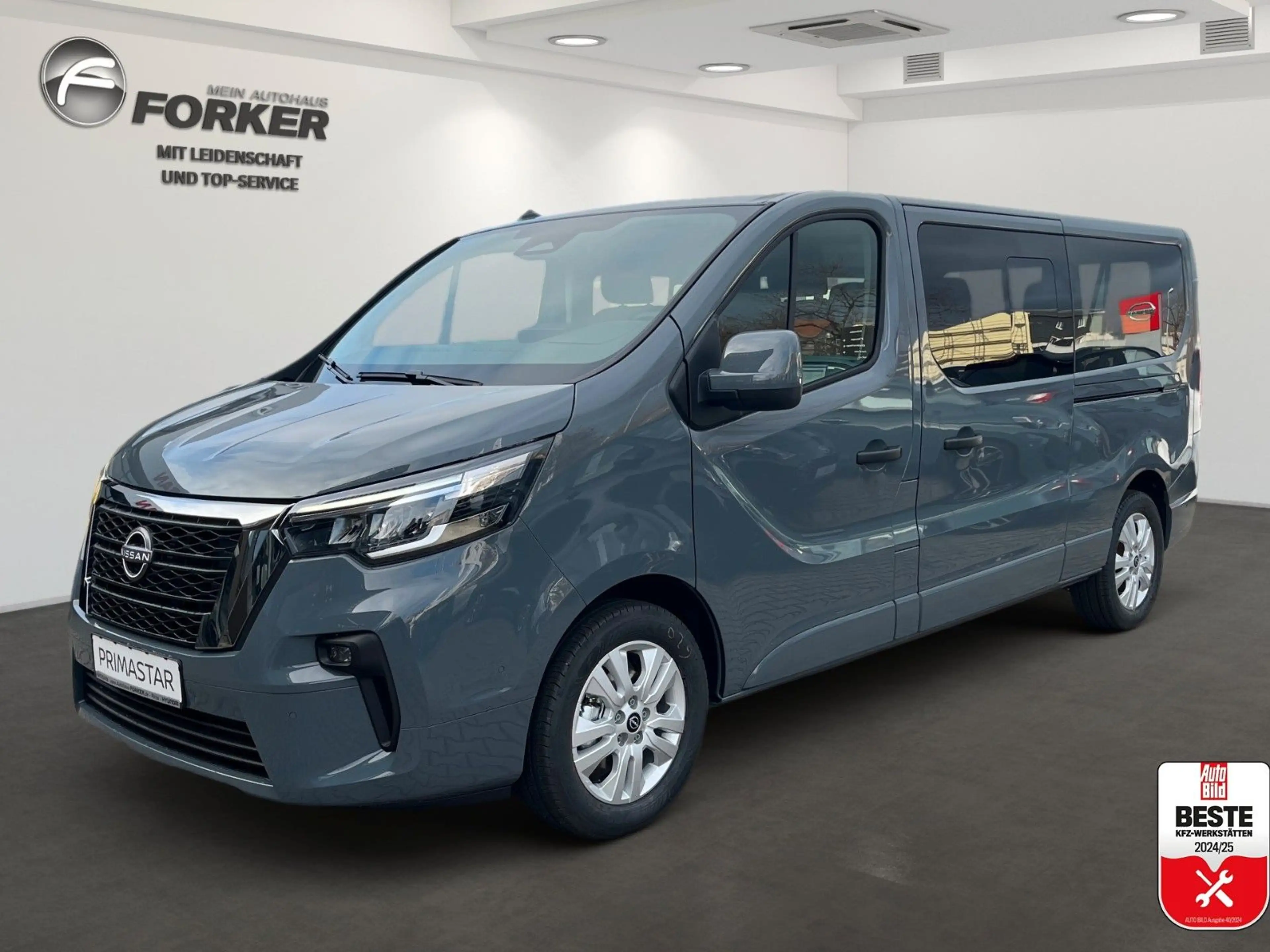 Nissan Primastar Kombi L2H1 AT Navi Tekna 8-sitzer