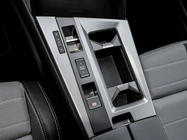 Opel Grandland view 9